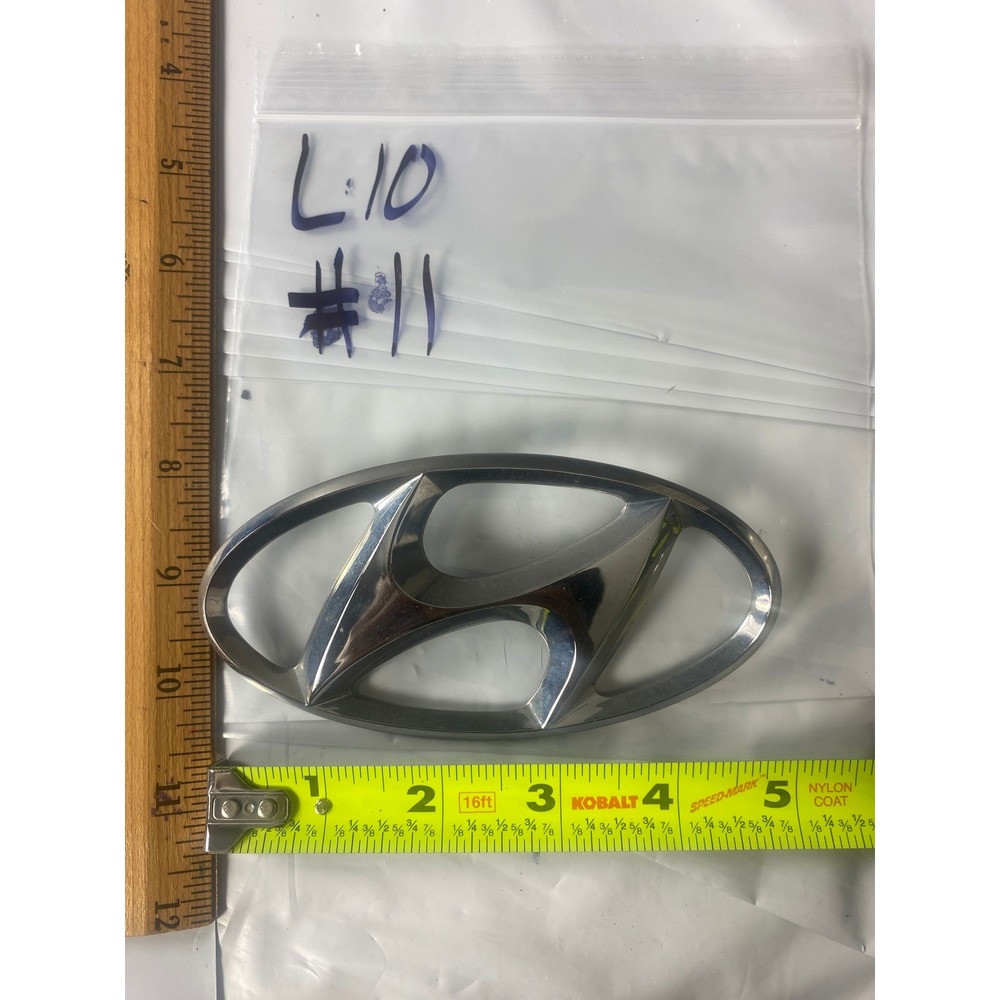 Hyundai‎ Chrome Oval Emblem Badge